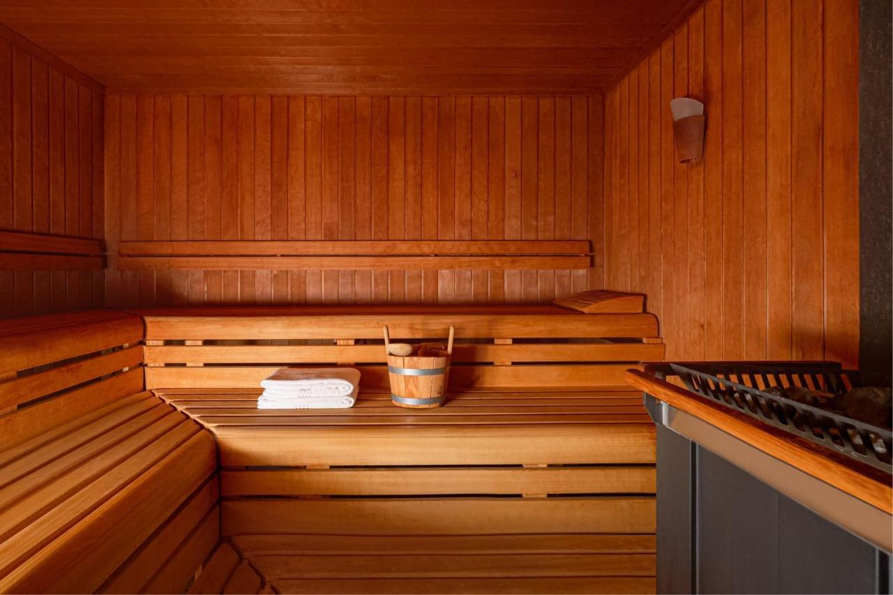 Baku Marriott Hotel Boulevard Exterior foto Sauna