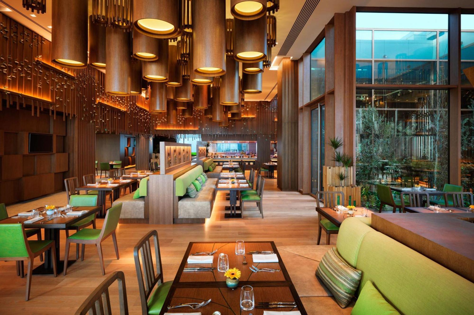 Baku Marriott Hotel Boulevard Exterior foto The Kitchen Table